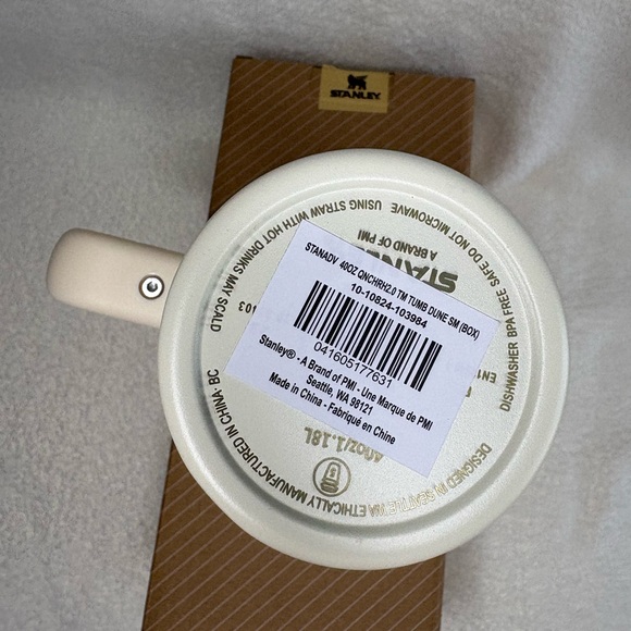 Customized Snoopy Stanley Quencher H2.0 FlowState 40 oz - Picture 5 of 8